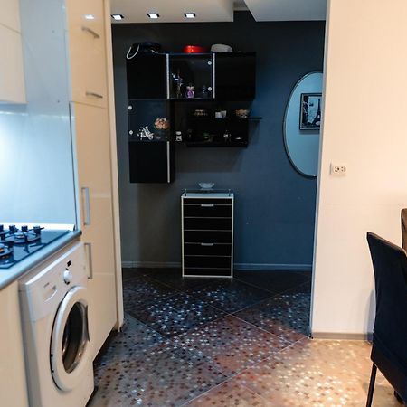 Glamour Ultracentral Craiova Extérieur photo